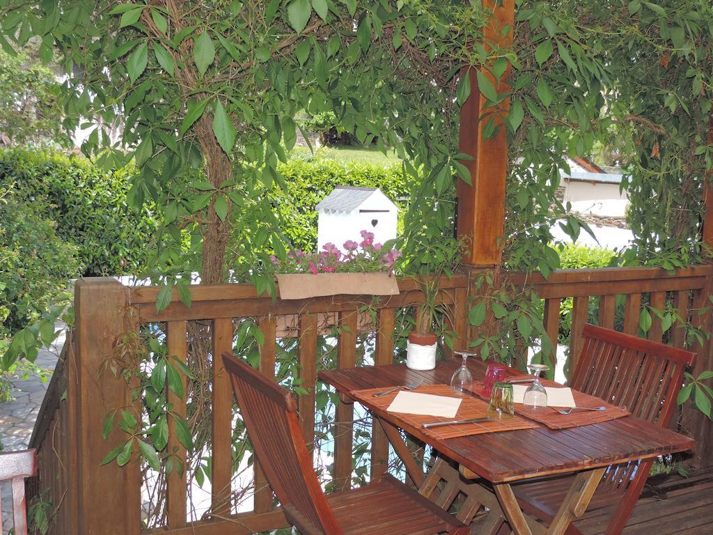 Auberge Saint Fleuret Эстен Экстерьер фото