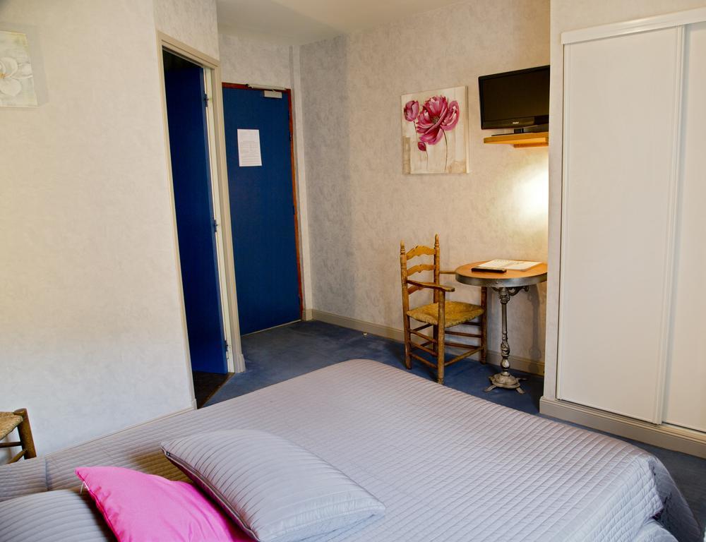 Auberge Saint Fleuret Эстен Экстерьер фото
