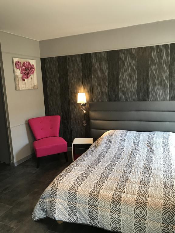 Auberge Saint Fleuret Эстен Экстерьер фото